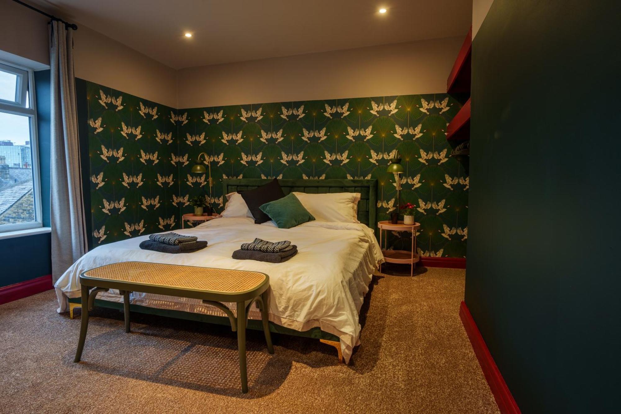 Stay With Airhgt @ Luxe Apartment In Central Harrogate Ngoại thất bức ảnh