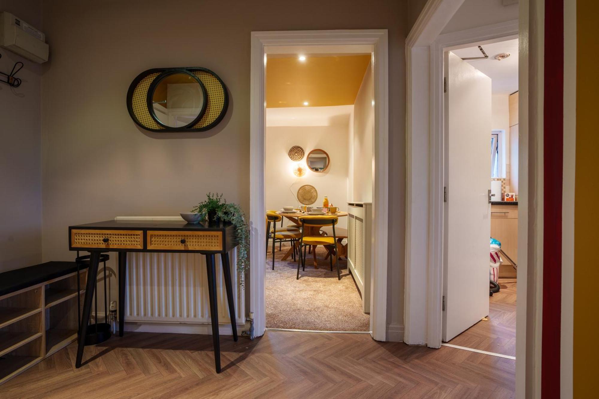 Stay With Airhgt @ Luxe Apartment In Central Harrogate Ngoại thất bức ảnh