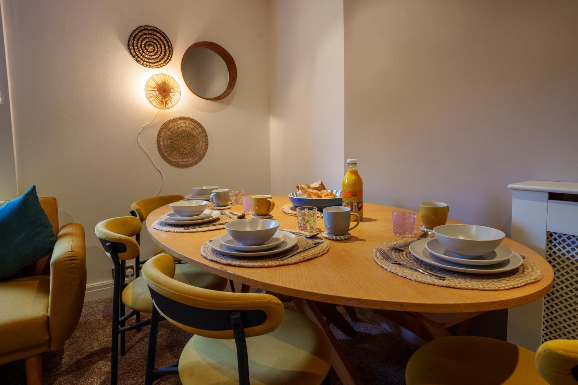 Stay With Airhgt @ Luxe Apartment In Central Harrogate Ngoại thất bức ảnh